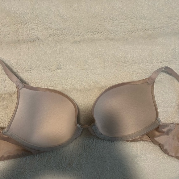 LA SENZA 34A bra - Picture 2 of 4